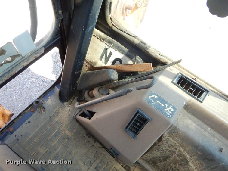 image for item EK9636 1995 Deere 310D backhoe