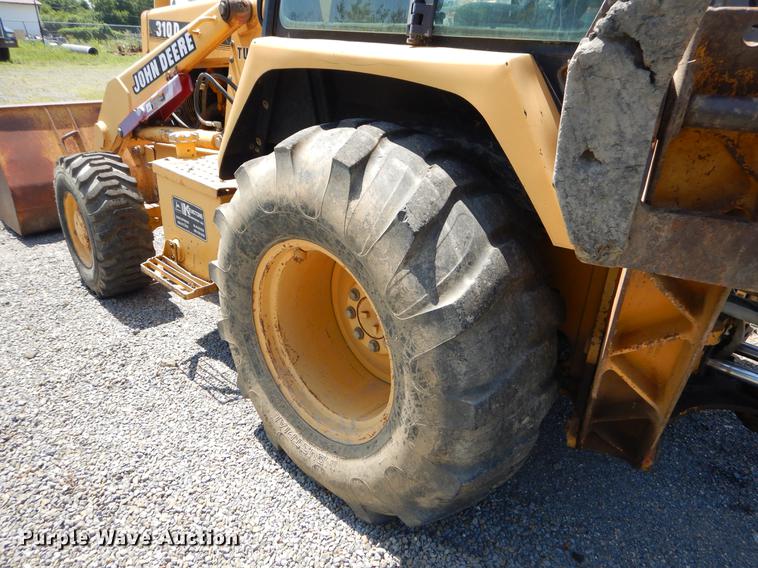 image for item EK9636 1995 Deere 310D backhoe