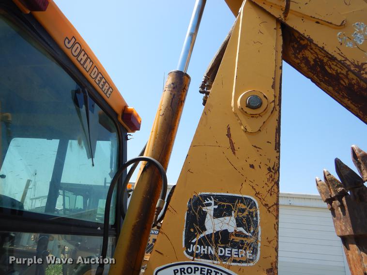 image for item EK9636 1995 Deere 310D backhoe