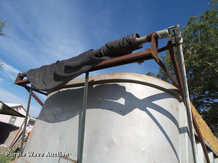 image for item EN9601 1975 Lufkin end dump trailer