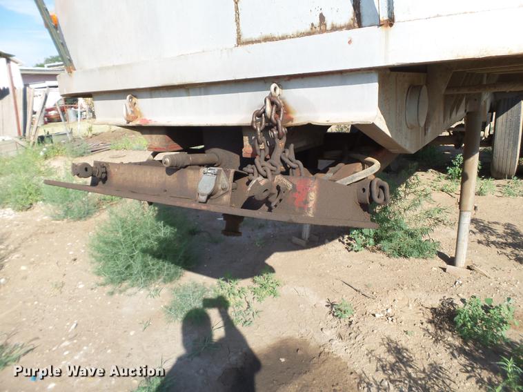 image for item EN9601 1975 Lufkin end dump trailer