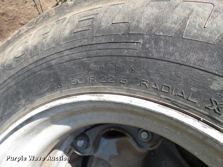 image for item EN9601 1975 Lufkin end dump trailer