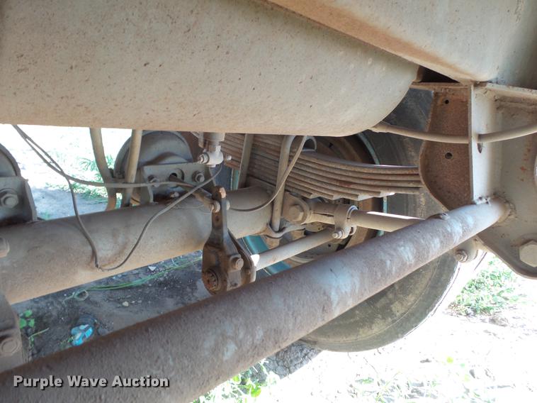 image for item EN9601 1975 Lufkin end dump trailer