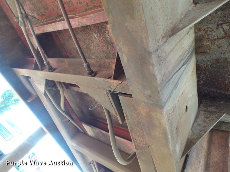 image for item EN9601 1975 Lufkin end dump trailer