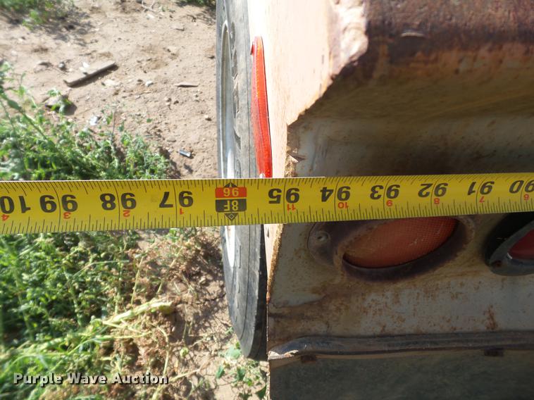 image for item EN9601 1975 Lufkin end dump trailer