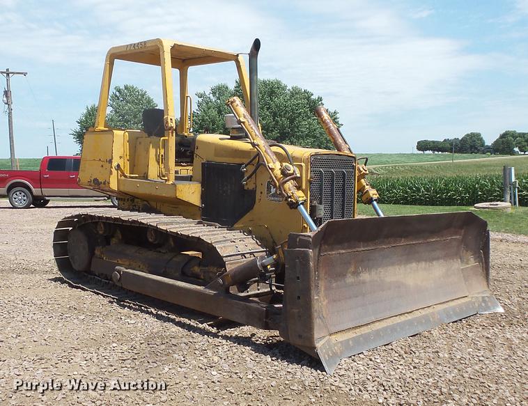 image for item EV9000 1991 John Deere 750B LT dozer