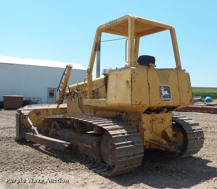 image for item EV9000 1991 John Deere 750B LT dozer