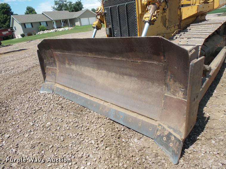 image for item EV9000 1991 John Deere 750B LT dozer