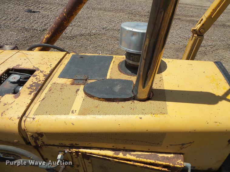 image for item EV9000 1991 John Deere 750B LT dozer
