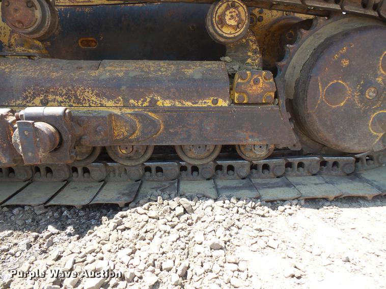 image for item EV9000 1991 John Deere 750B LT dozer