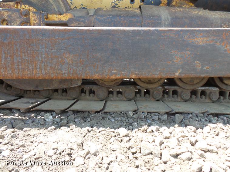 image for item EV9000 1991 John Deere 750B LT dozer