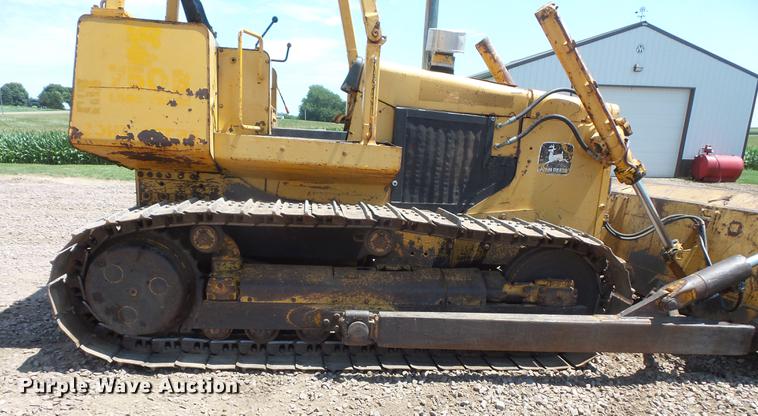 image for item EV9000 1991 John Deere 750B LT dozer