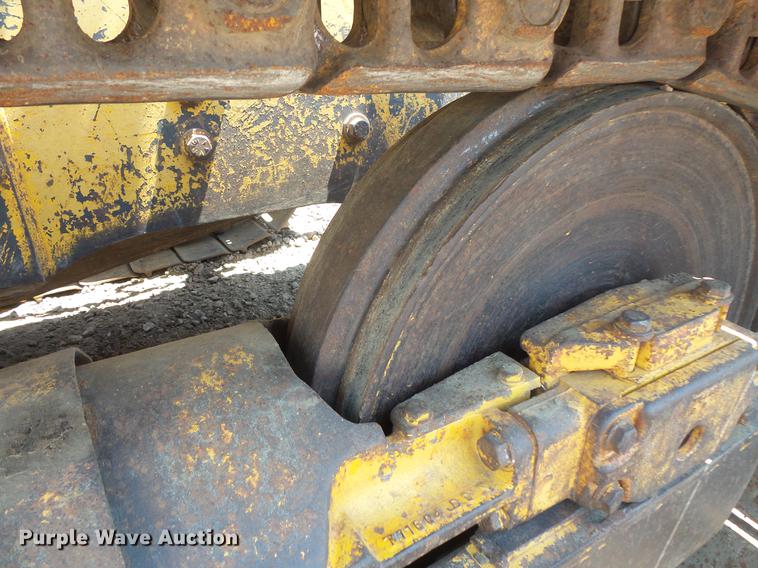 image for item EV9000 1991 John Deere 750B LT dozer