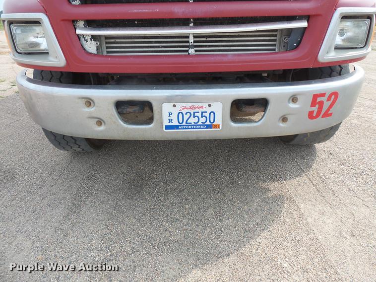 image for item EV9206 1998 Ford LT9513 dump truck