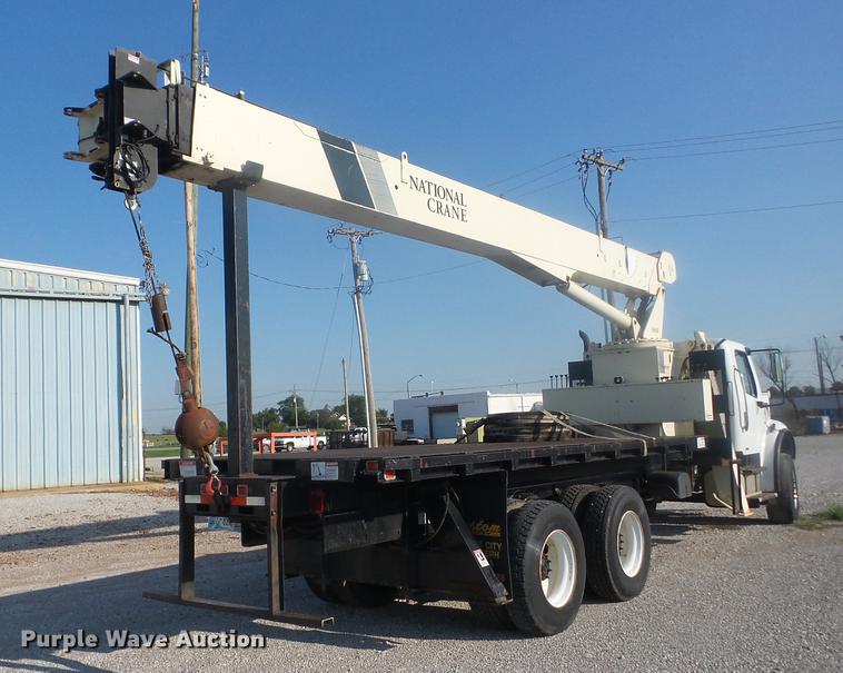 image for item K6263 2007 Freightliner Business Class M2 crane truck
