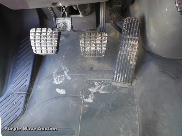 image for item K6263 2007 Freightliner Business Class M2 crane truck