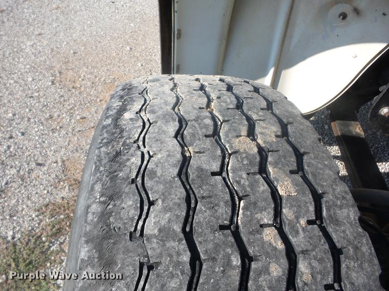 image for item K6263 2007 Freightliner Business Class M2 crane truck