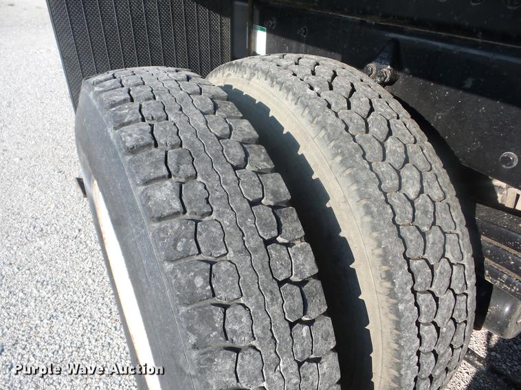 image for item K6263 2007 Freightliner Business Class M2 crane truck