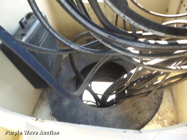 image for item K6263 2007 Freightliner Business Class M2 crane truck