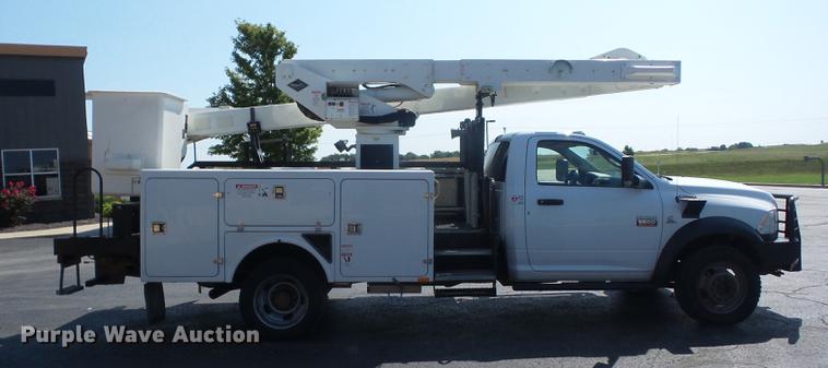 image for item K6266 2012 Dodge Ram 5500 bucket truck