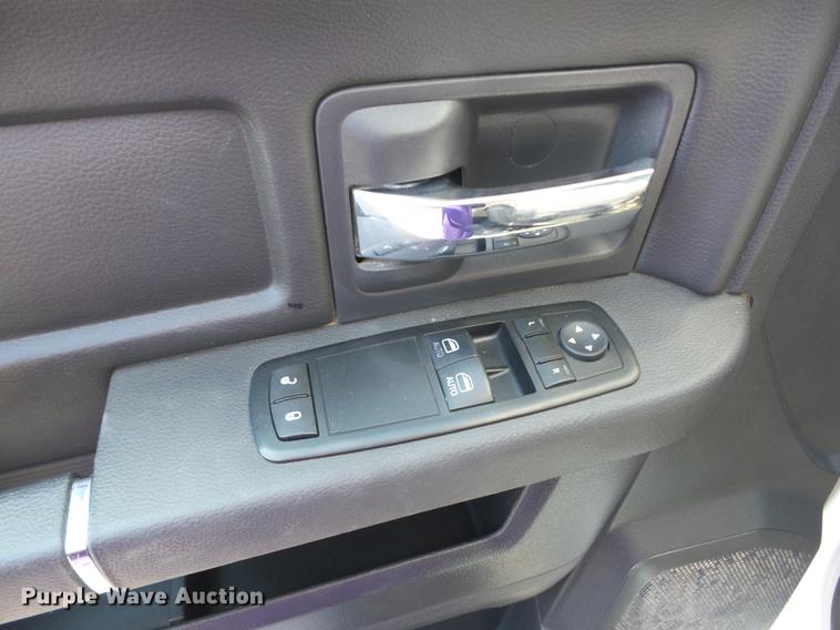 image for item K6266 2012 Dodge Ram 5500 bucket truck