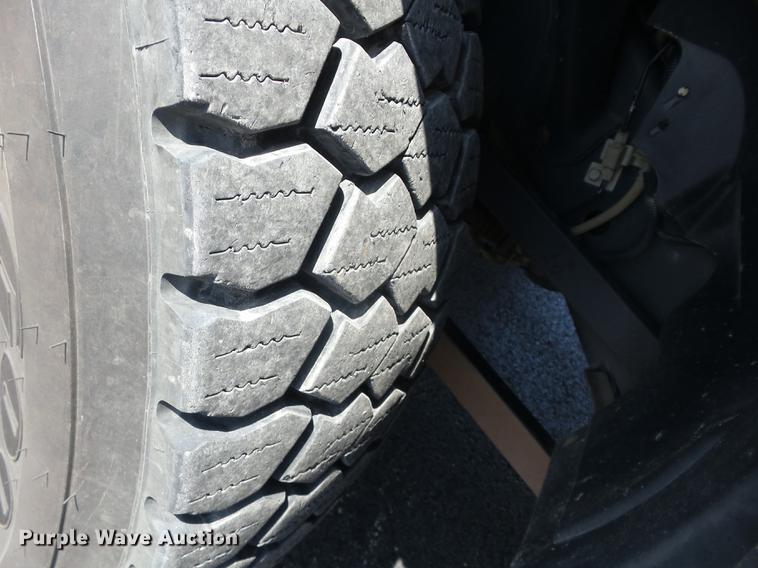 image for item K6266 2012 Dodge Ram 5500 bucket truck