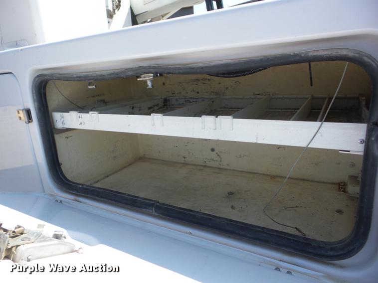 image for item K6266 2012 Dodge Ram 5500 bucket truck