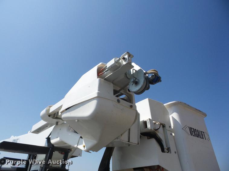 image for item K6266 2012 Dodge Ram 5500 bucket truck