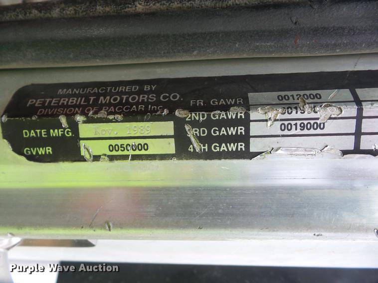 image for item K6267 1990 Peterbilt 375 dump truck