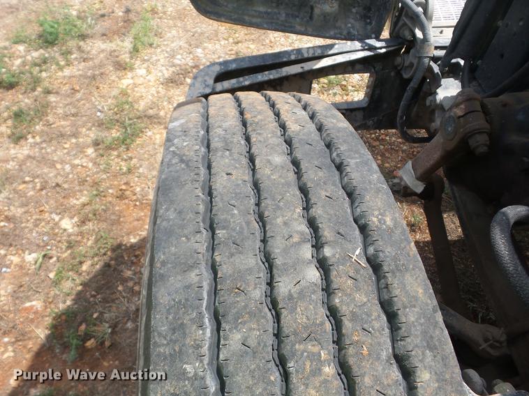 image for item K6267 1990 Peterbilt 375 dump truck