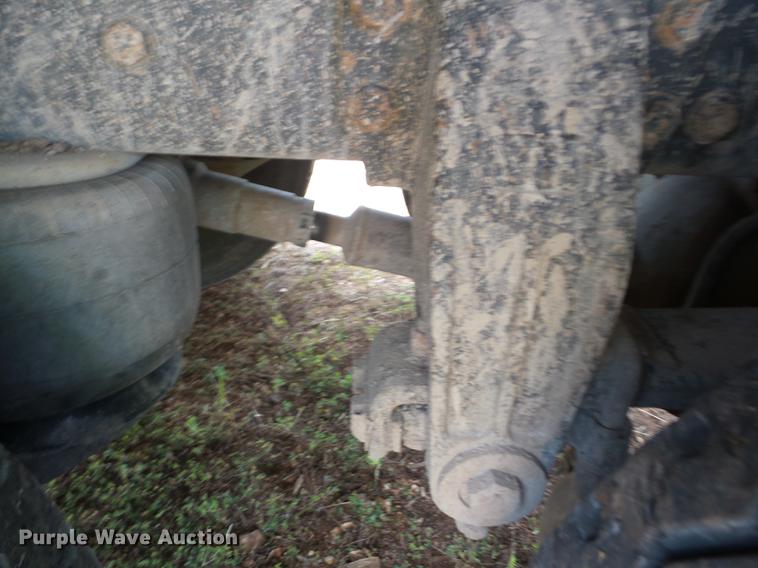 image for item K6267 1990 Peterbilt 375 dump truck