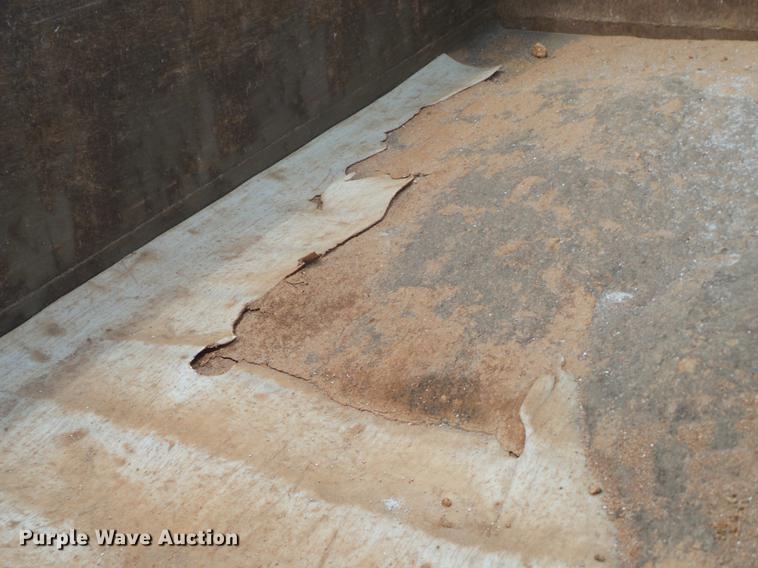 image for item K6267 1990 Peterbilt 375 dump truck