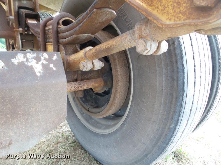 image for item L5689 1994 Trail King TK54BD6-422 bottom dump trailer