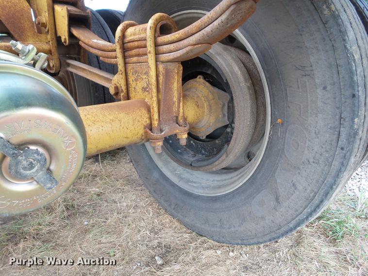 image for item L5689 1994 Trail King TK54BD6-422 bottom dump trailer