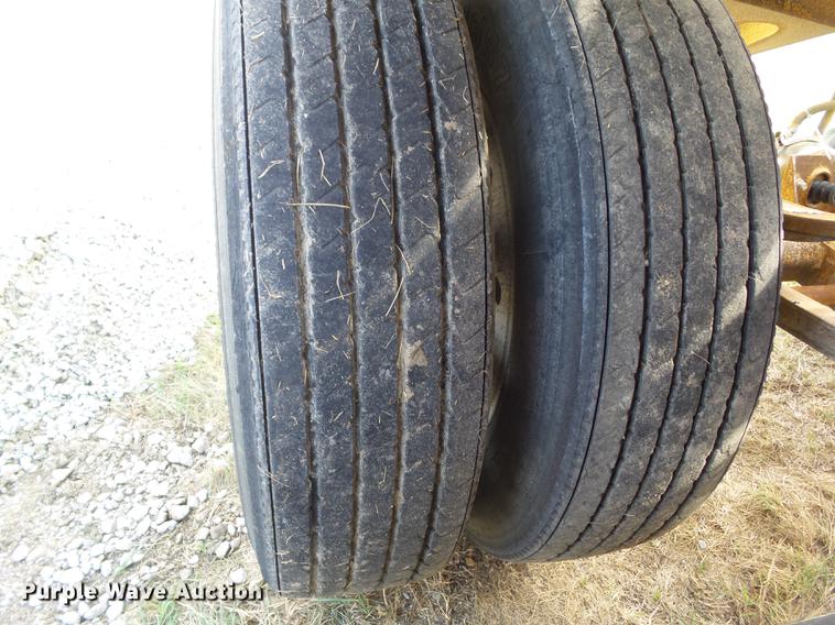 image for item L5689 1994 Trail King TK54BD6-422 bottom dump trailer