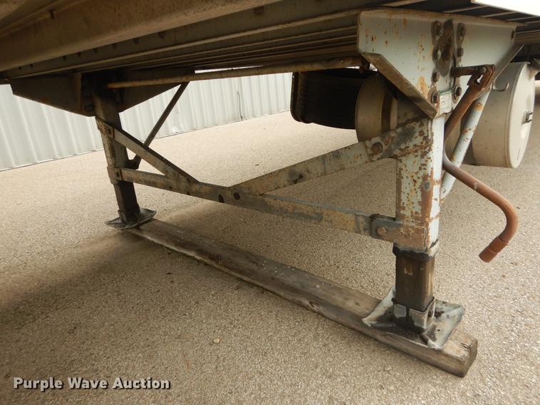 image for item DB8250 2005 Great Dane 7811TZ-1A53 refrigerated van trailer