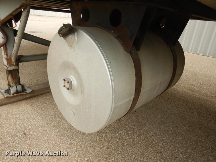 image for item DB8250 2005 Great Dane 7811TZ-1A53 refrigerated van trailer