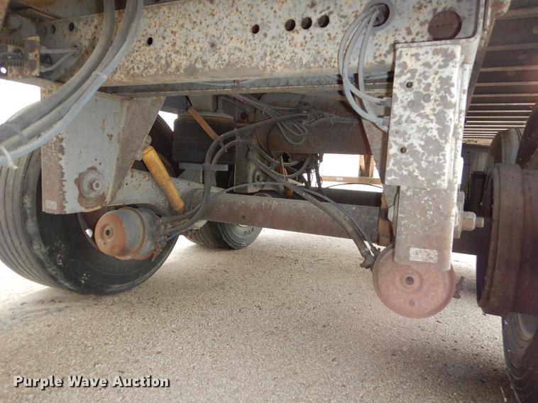 image for item DB8250 2005 Great Dane 7811TZ-1A53 refrigerated van trailer