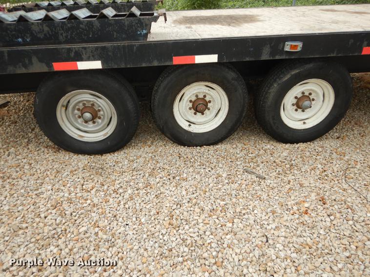image for item DB8251 1980 Buckco equipment trailer