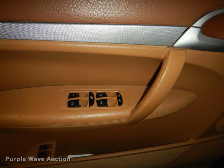 image for item DB8256 2004 Porsche Cayenne S SUV