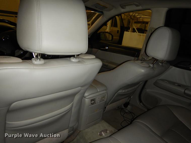 image for item DB8257 2010 Infiniti M35S