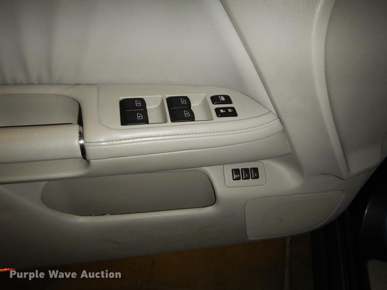 image for item DB8257 2010 Infiniti M35S