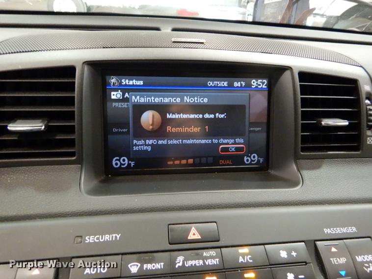 image for item DB8257 2010 Infiniti M35S