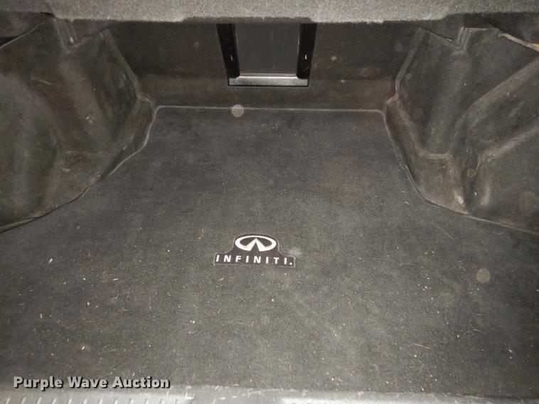 image for item DB8257 2010 Infiniti M35S