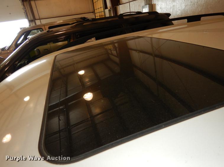 image for item DB8260 2002 BMW X5 SUV