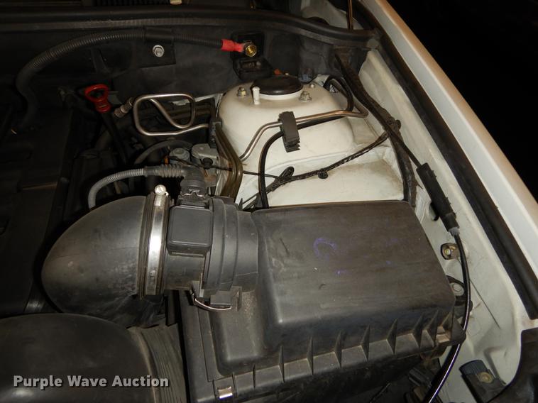 image for item DB8260 2002 BMW X5 SUV