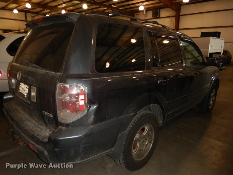 image for item DB8261 2006 Honda Pilot SUV