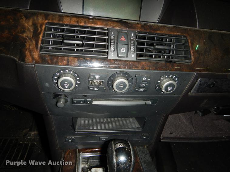 image for item DC0290 2004 BMW 530i