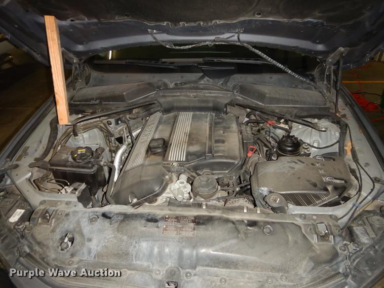 image for item DC0290 2004 BMW 530i