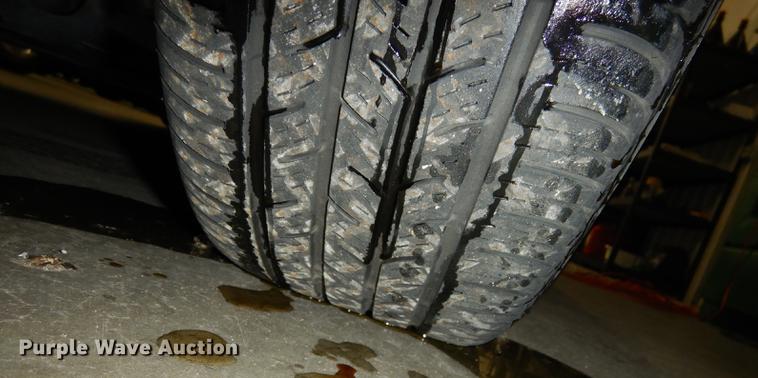 image for item DC0290 2004 BMW 530i